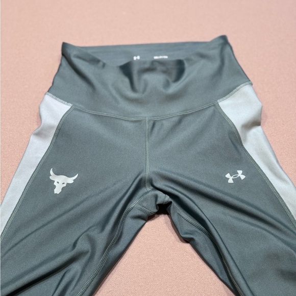 Under Armour Project Rock Green Heatgear Compression Leggings - Picture 2 of 5